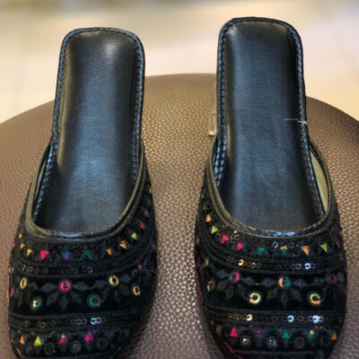 Black open khussa with mirror work and colorful triangle thread embroidery